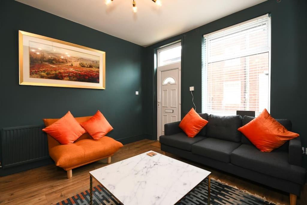 Cottage Style 3 Bedroom House - Close To City Centre & The Peaks Chesterfield Exteriér fotografie