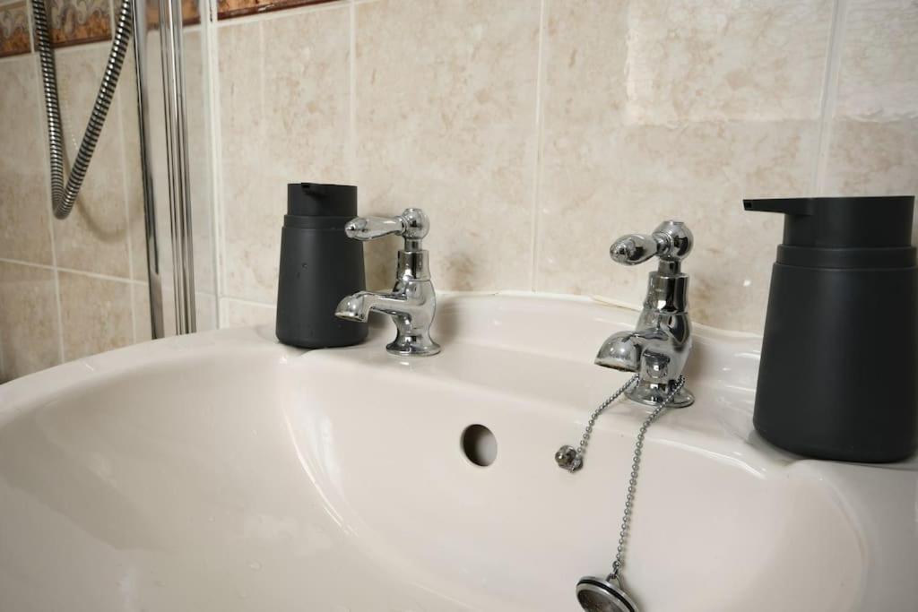 Cottage Style 3 Bedroom House - Close To City Centre & The Peaks Chesterfield Exteriér fotografie